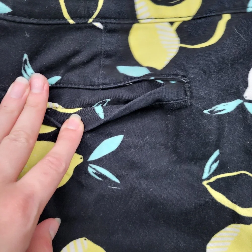 ana‎ A New Approach Women Black Lemon Print Twill Shorts Size 16 Fruit Summer